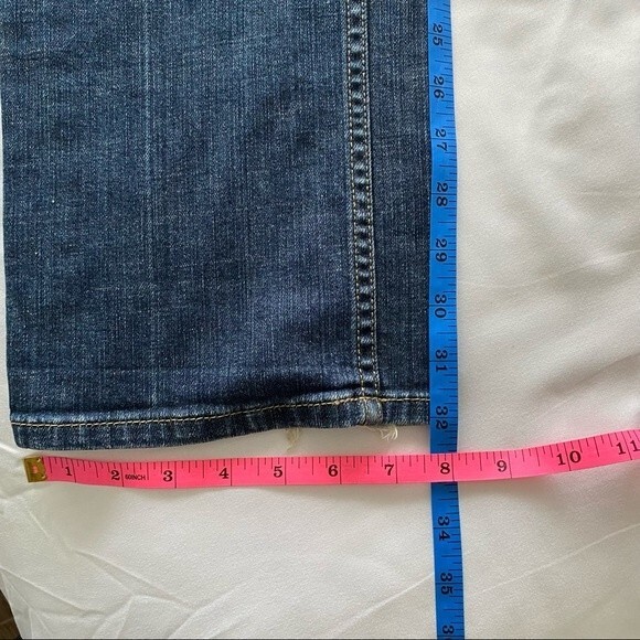 SIMPLY VERA Jeans Straight Leg Woman's Distressed SZ 14 - Picture 9 of 10